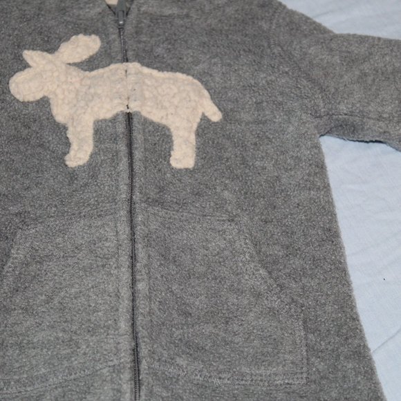 Carter's fleece suit - Picture 2 of 5